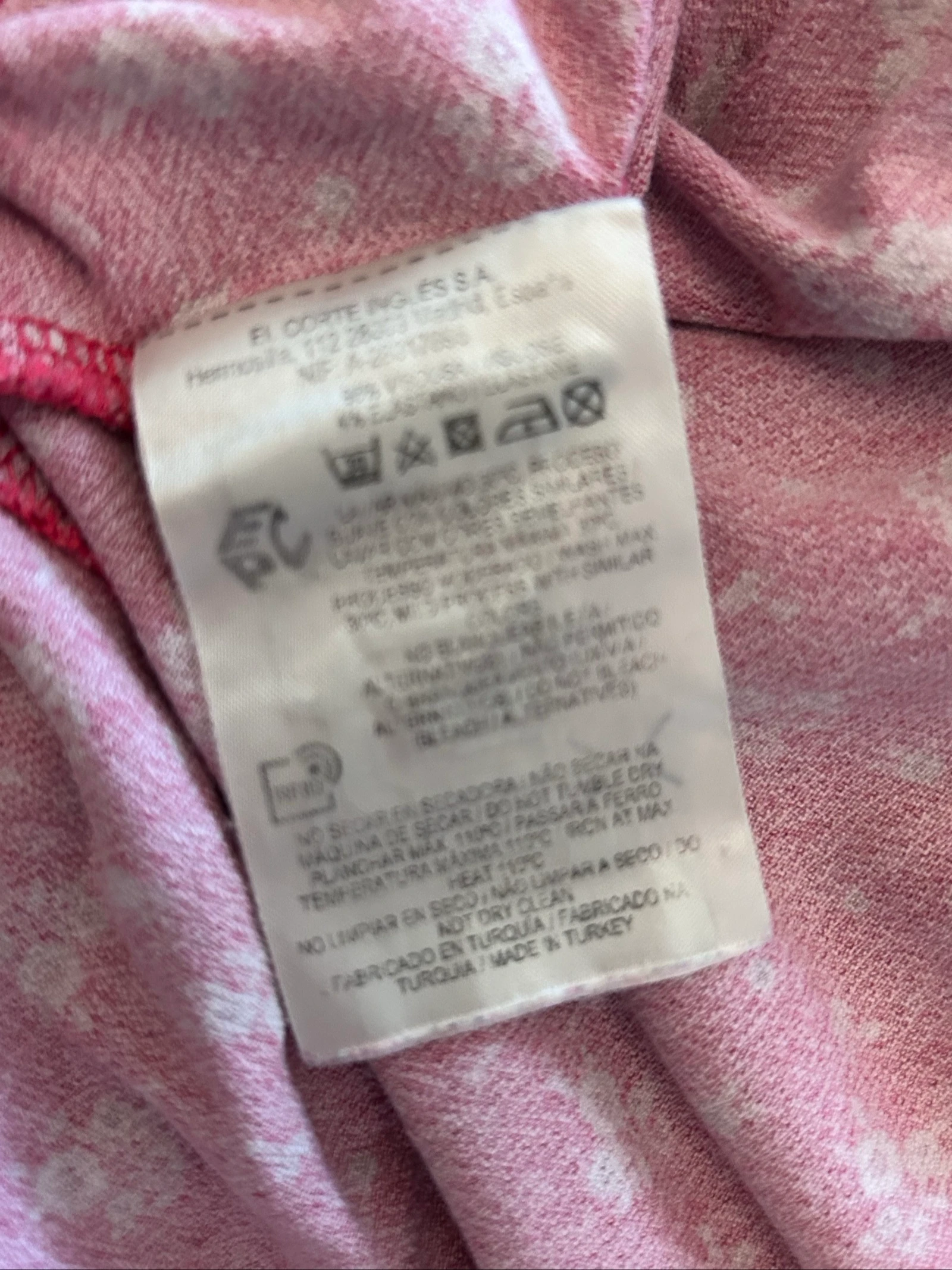 Pantalão curto mono com decote em V do El Corte Inglés tamanho G – photo 9